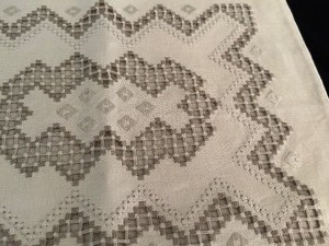 lot 102 image: Vintage Hardanger