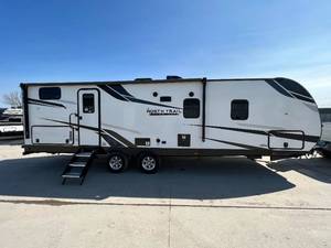 lot 508736 image: BRAND NEW 2022 Heartland North Trail Ultra-Lite 29BHP