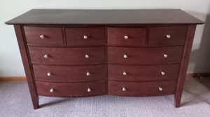 lot 209 image: Lowboy Dresser
