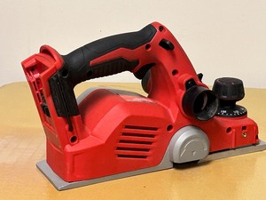 lot 11 image: Milwaukee M18 Cordless Handheld Wood Planer