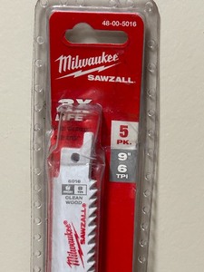 lot 28 image: New 10-Pack Of Milwaukee 9 Clear-Wood Sawzall Blades
