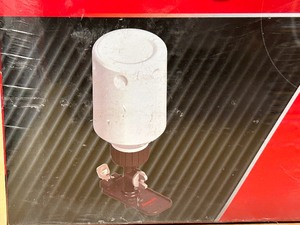 lot 47 image: New-In-Box Snap-On BB5002A Brake Bleeder Automatic Refiller