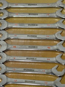 lot 63 image: Sunex 14-Piece Metric Wrench Set, 6mm-19mm