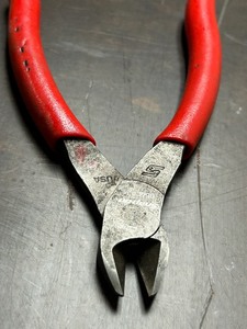 lot 95 image: Lot Of (2) Snap-On Side-Cutters
