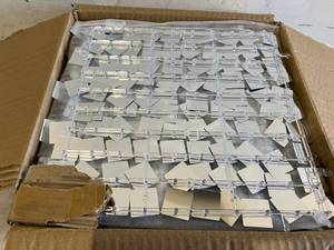 lot 115 image: Ayfjovs 36-Piece Silver Shimmer Wall Backdrop Panels