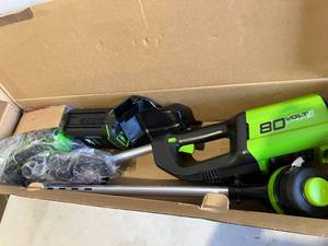 lot 152 image: Greenworks PRO 16-Inch 80V Cordless String Trimmer