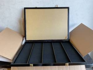 lot 233 image: sfDisplay 35 Graded Sport Cards Wall Cabinet Display Case with Lockable Door