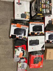 lot 160 image: Wholesale Lot of Assorted Miscellaneous Items