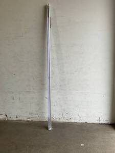 lot 49 image: CNSUNWAY LIGHTING Pack of 4 - 45W 8 ft. LED Bulbs in Cool White