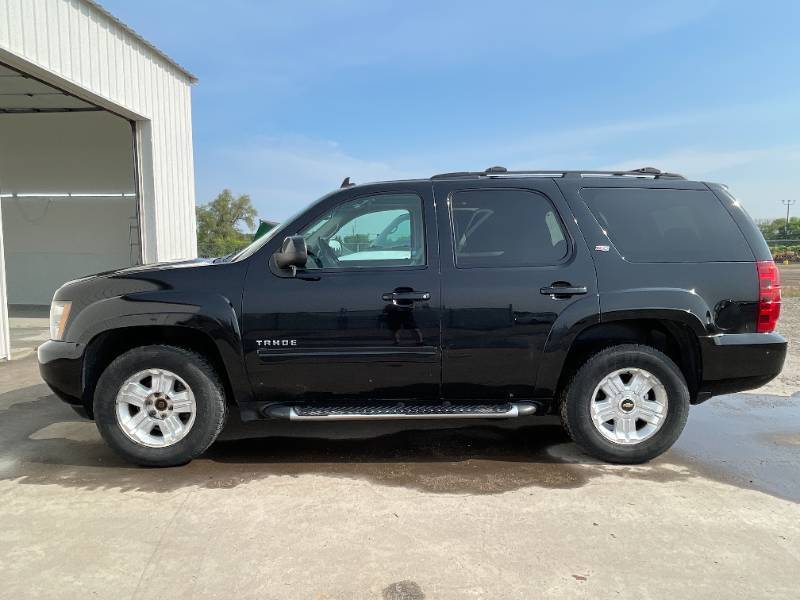 2011 Chevrolet Tahoe LT - 4X4 - 2 OWNERS