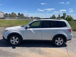 2009 Subaru Forester 2.5 X Premium - AWD