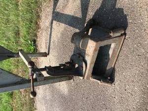 lot 43 image: Fab Table with Pipe Cutter