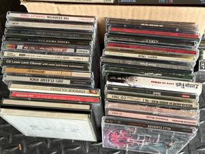 lot 10 image: Lot of CDs and Tapes