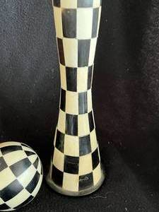 lot 13 image: Black and White Checkered Candle Holder and Ball