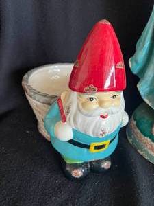 lot 52 image: Vintage Woman Planter and Troll Planter