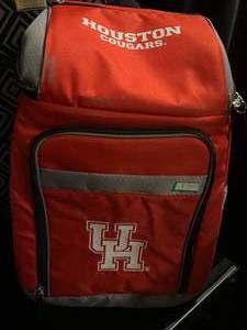 lot 82 image: Luggage