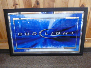 lot 13 image: Bud Light Mirror Sign