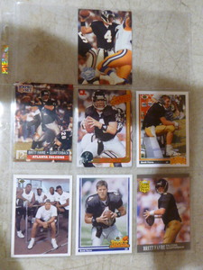 lot 51 image: 7 Different Brett Favre Rookie Cards