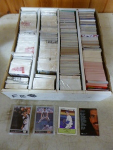 lot 58 image: Box of Baseball Cards