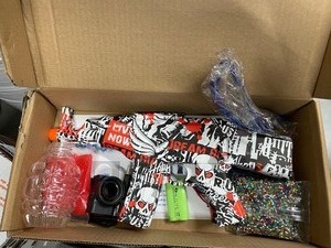 lot 65 image: New Electric Gel Ball Blaster Toy Gun