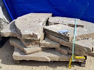 1.25-Ton Irregular Stones
