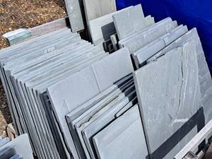 Bluestone Natural Cleft Paving Stones 150-sq.ft.