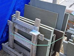 Bluestone Natural Cleft Paving Stones 50-sq.ft.