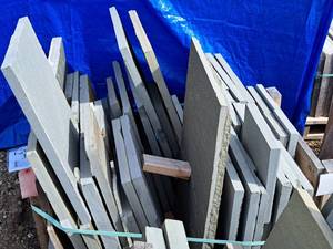 Bluestone Natural Cleft Paving Stones 150-sq.ft.x1-12