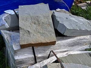 1.5-Ton Bluestone Wall Stone