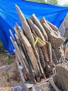 1.5-Ton Bluestone Irregular Paving Stones 1.5