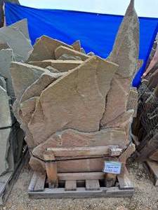 1.5-Ton Bluestone Irregular Paving Stones 1.5