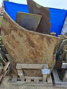 1.5-Ton Bluestone Irregular Paving Stones 1.5