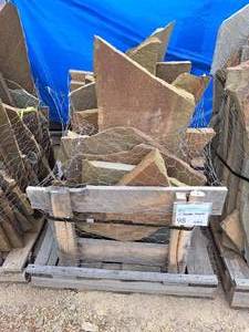 1.5-Ton Bluestone Irregular Paving Stones 1.5