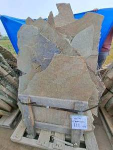 1.5-Ton Bluestone Irregular Paving Stones 1.5