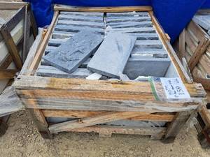 Lot of (33) Thin Veneer Flats 8