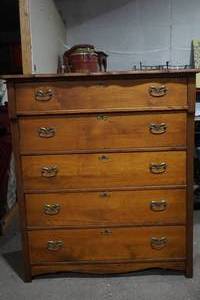 lot 9 image: antique dresser