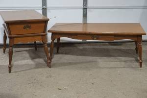 lot 24 image: coffeeside table set