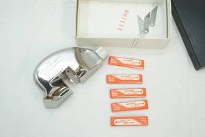 lot 65 image: Dexter cut mats and blades