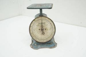 lot 139 image: household scale
