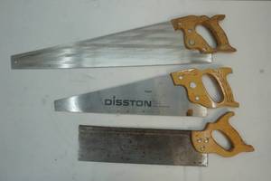 lot 165 image: hand saws