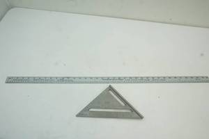 lot 180 image: speed squarestraight edge