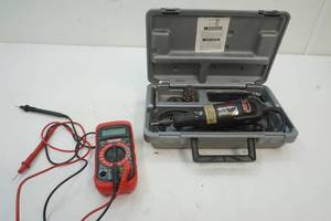 lot 250 image: power tools