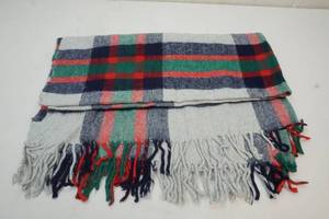 lot 295 image: vintage blanket