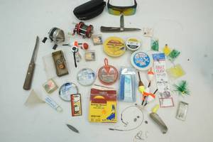 lot 348 image: fishing tackle
