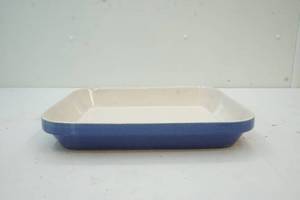 lot 369 image: ceramic bakeware