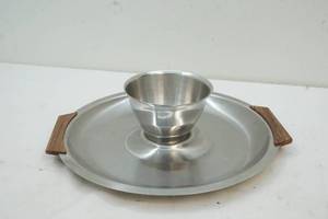 lot 374 image: veggie tray