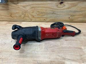 lot 68 image: MILWAUKEE 12 Super Hawg