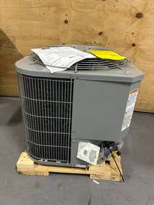 lot 82 image: INTERNATIONAL COMFORT R4A324LKA100 Air Conditioner