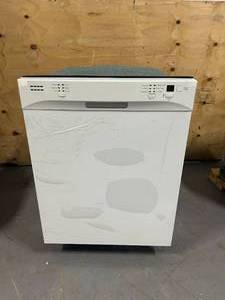 lot 83 image: SEASONS 24 In. Front Control Dishwasher (Estar) (White)