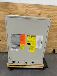 lot 121 image: FIRST COMPANY 18WCX12-AB Thru The Wall 18000 Btu Cooling Only R-410A 208230-1 32 H